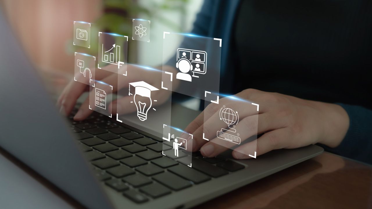 Remote Learning AI: Revolutionising Online Education and Student Engagement