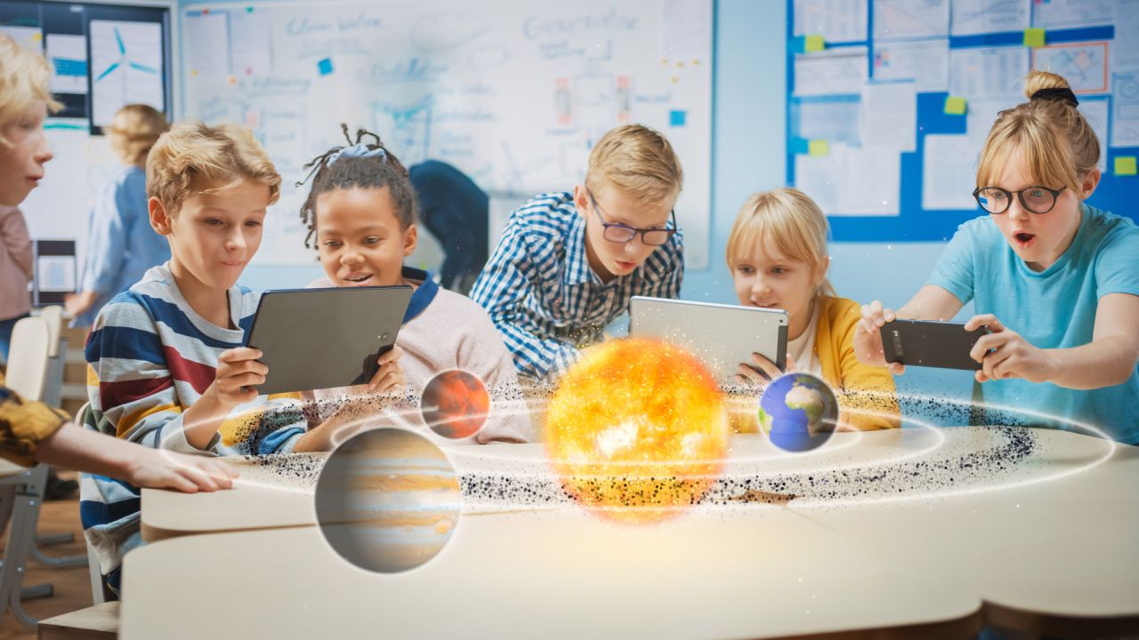 Classroom Technology AR: Revolutionising Learning Experiences